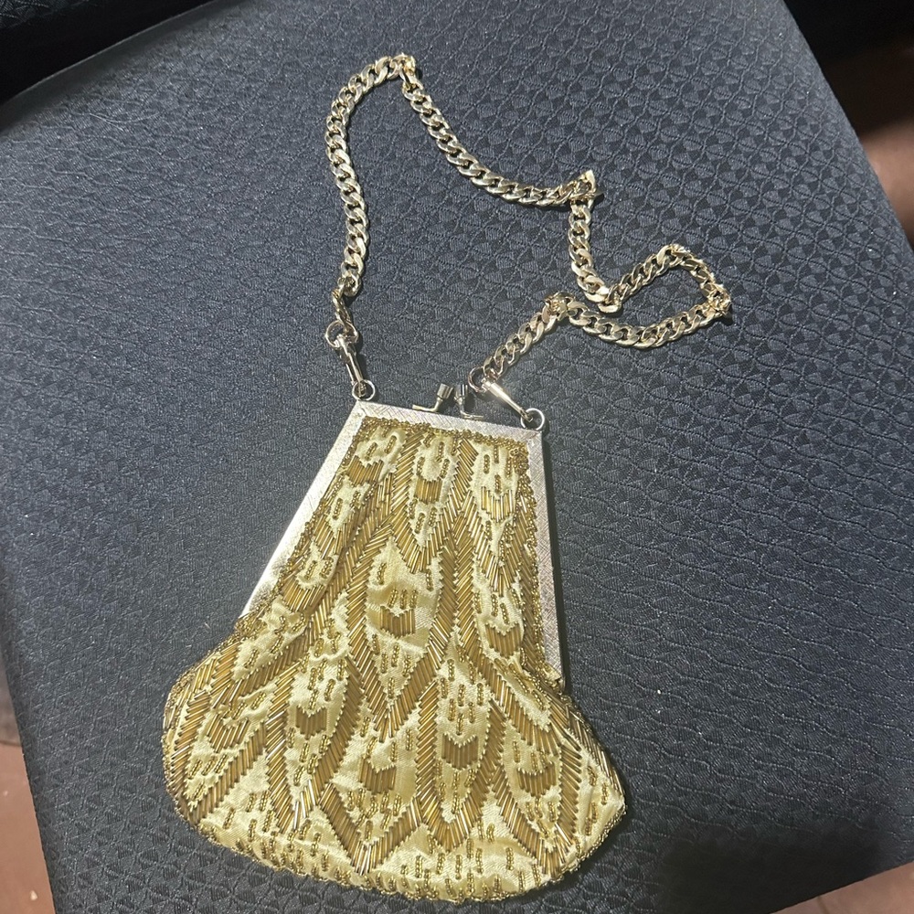 Elegant Gold Chain Bag beaded vintage